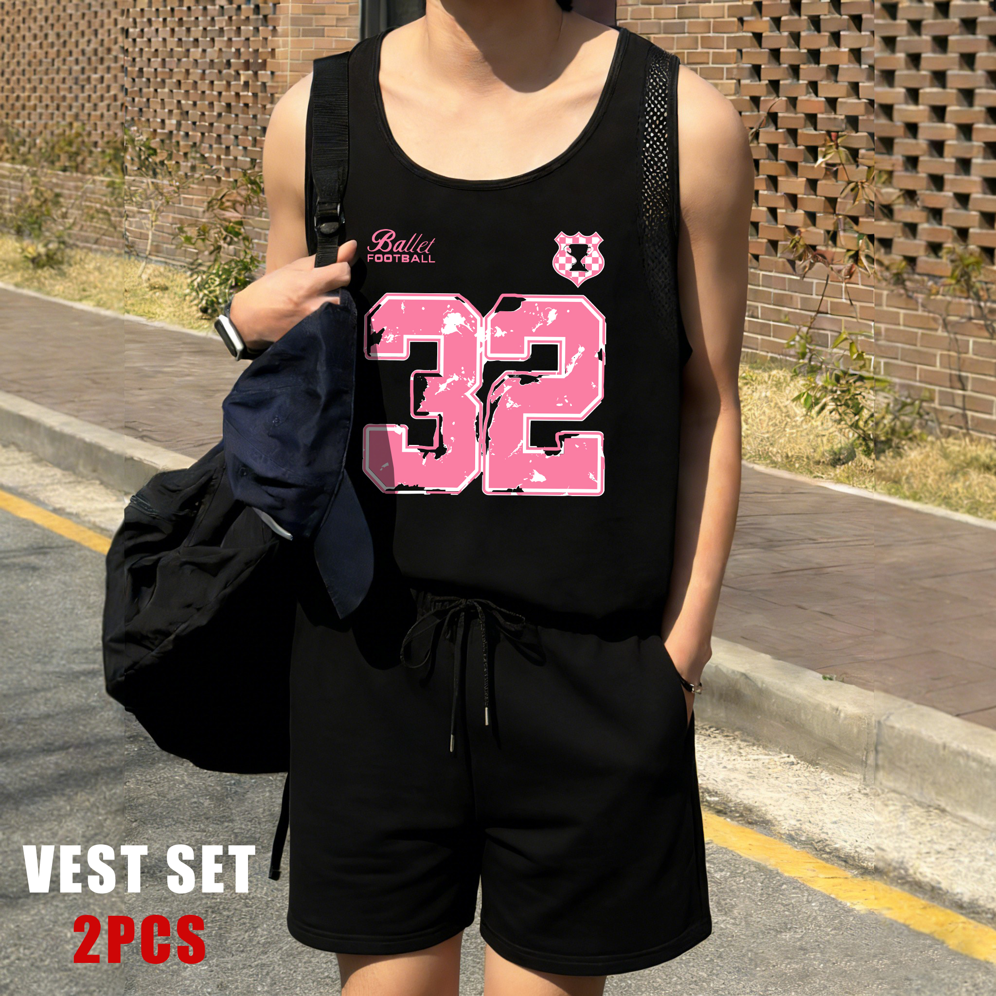 Mens Fashion Style - Vintage Styled Number 32 Print Mens