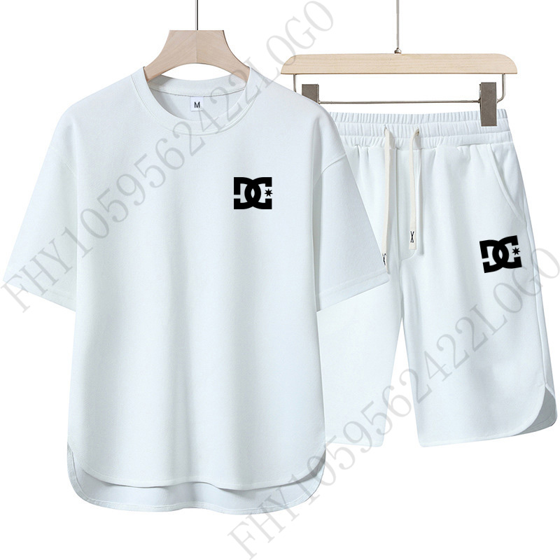 Men'S Fashion Course - Men's fashionable short-sleeved shorts set, round-neck